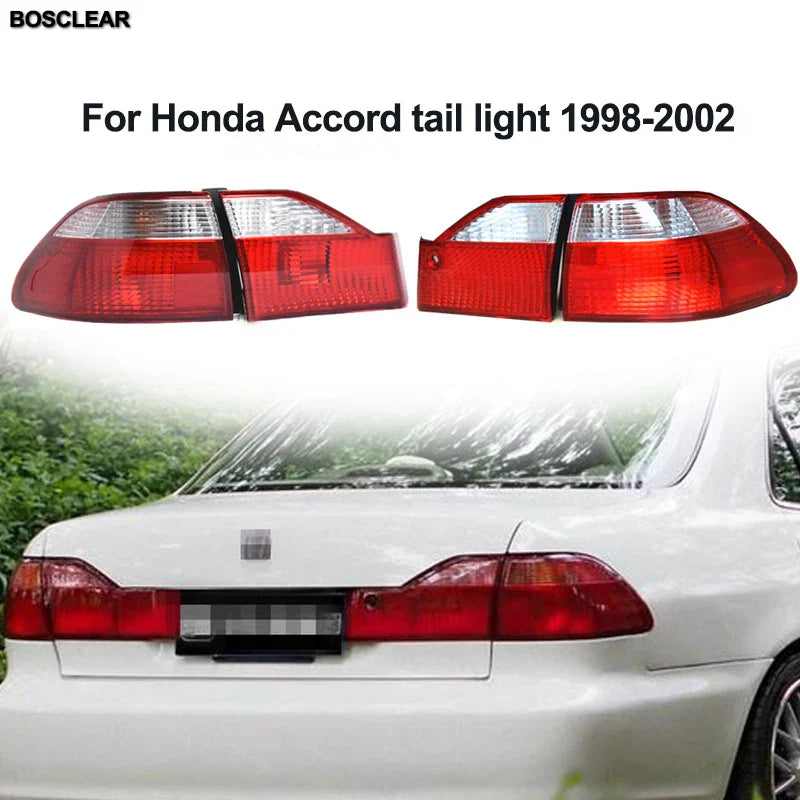 feu arriere honda accord 1998 droite sur malle